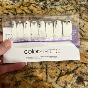 Color street nail strips